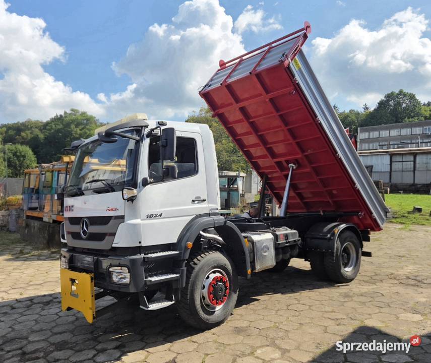 Mercedes AXOR 1824 4x4 1829 77 NOWA WYWROTKA wielofunkcyjna kierownica Do zabudowy Łańcut sprzedam