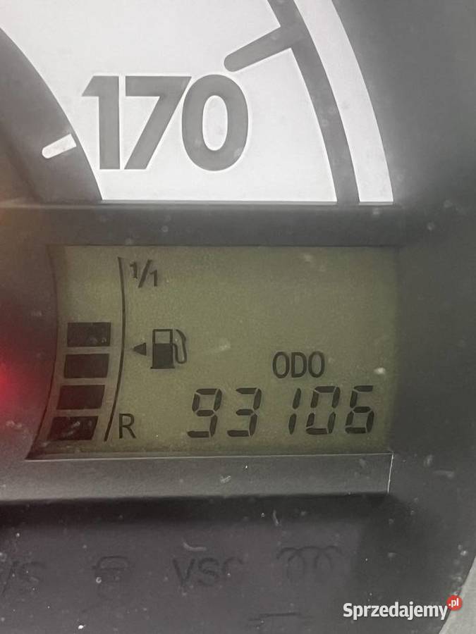 Toyota aygo 10 2011r 75cm3 Aygo Tarnobrzeg