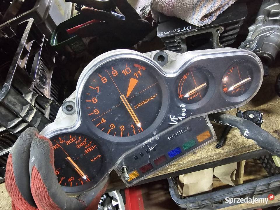 Honda vf1000f licznik prędkościomierz zegary vf Jelenia Góra
