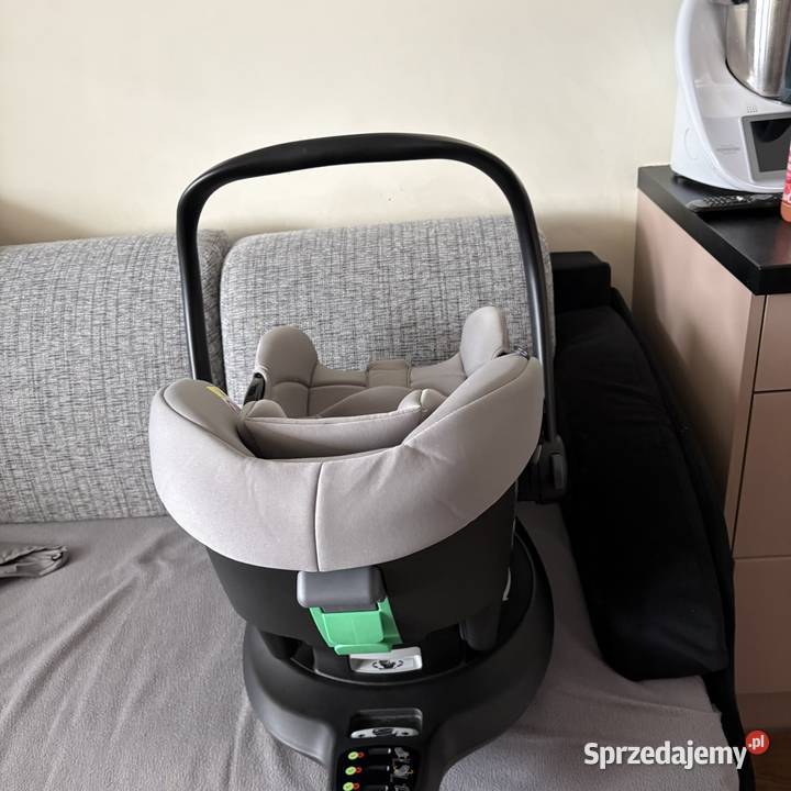 Fotelik plus baza Jole lubelskie Lublin sprzedam