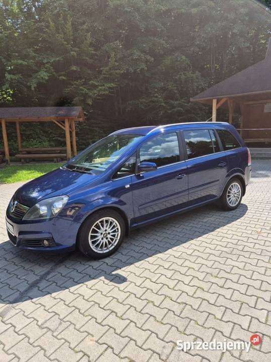 Opel Zafira LPG CD Samochody osobowe Wiśniowa