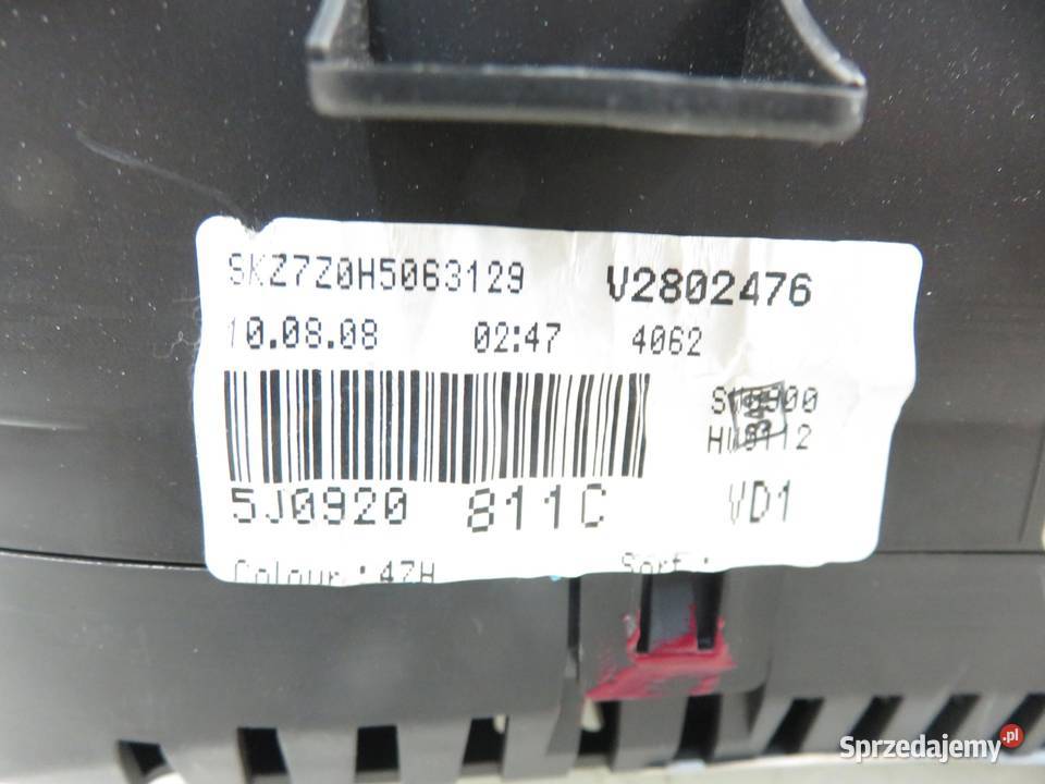 LICZNIK SKODA FABIA II 14 TDI 5J0920811C