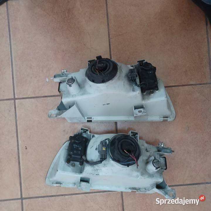 lampa honda civic 4 przod prawa lewa Części samochodowe wielkopolskie Rakoniewice