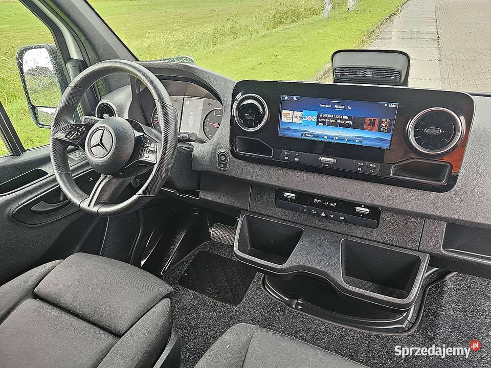 MercedesBenz SPRINTER 317 L2H2 LED Mbux10 automatyczna
