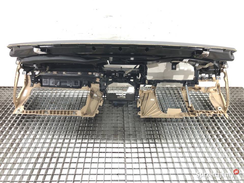 KOKPIT VW CC B7 Hatchback 1116 KONSOLA DESKA podkarpackie sprzedam