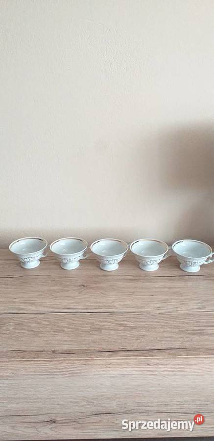 Porcelanowe filiżanki prl łódzkie Przedbórz