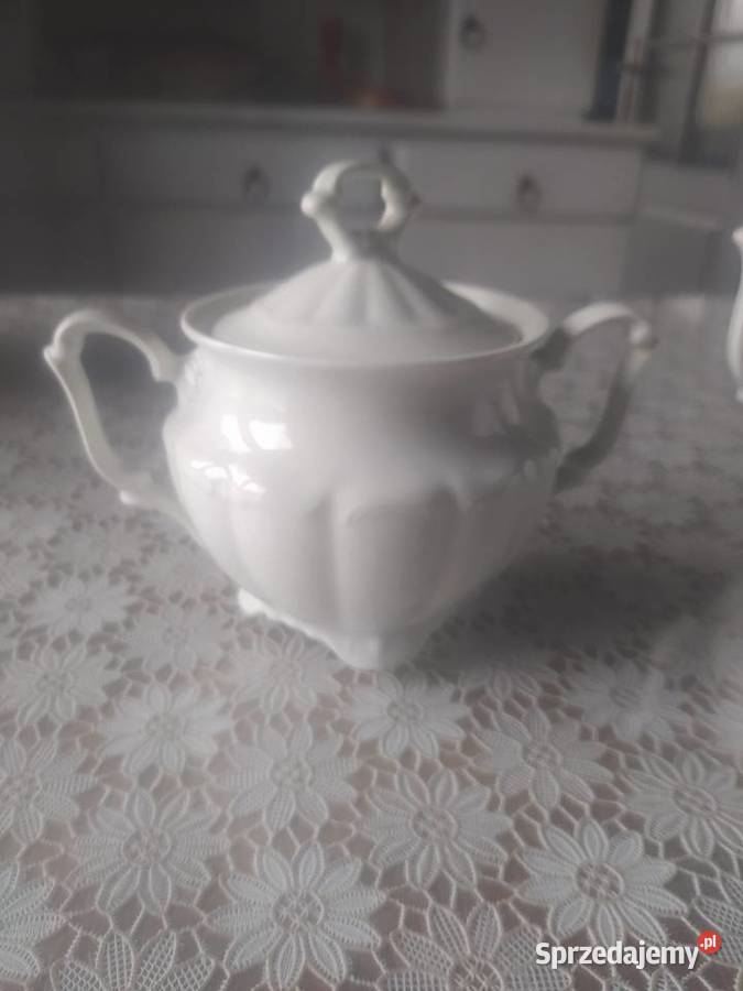 Porcelana Tielsch Wałbrzych PRL mlecznik i biały małopolskie