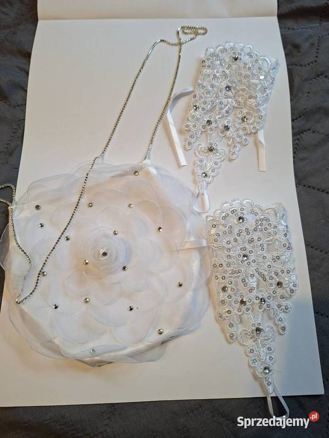 Torebka komunijna różyczka I rękawiczki mazowieckie Borów