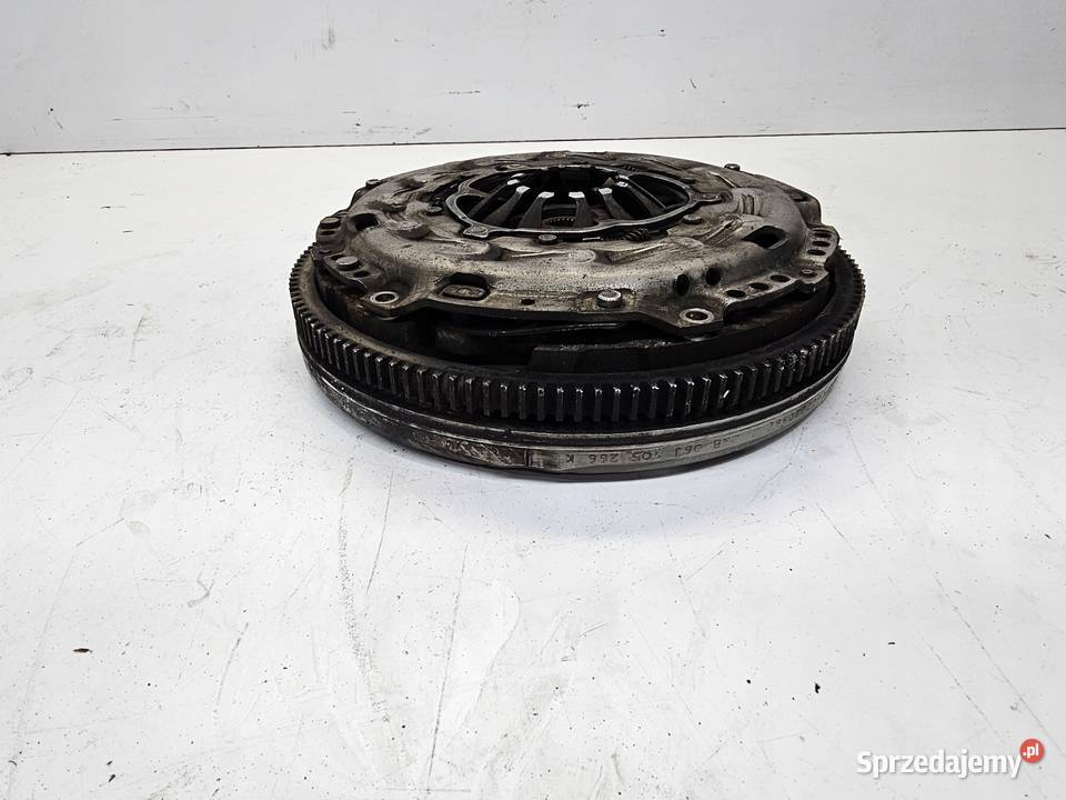 SPRZĘGŁO KOŁO DWUMAS AUDI VW 18 TFSI 06J105266K Przystajń