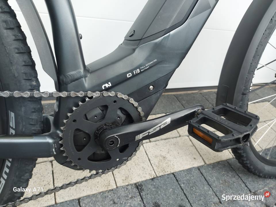Rower elektryczny CUBE ACID HPAkoła Jelenia Góra sprzedam