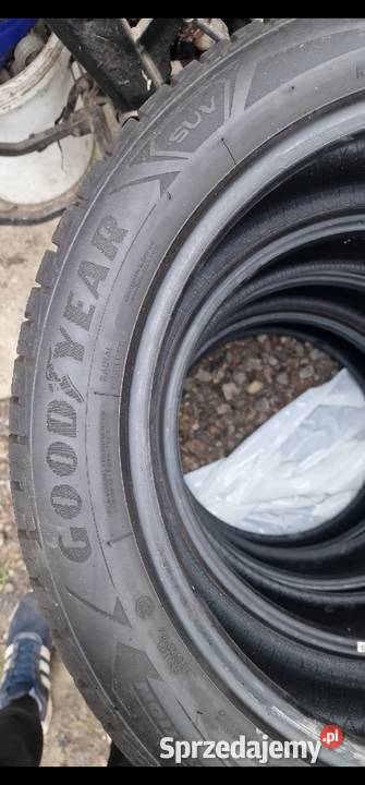 4x Opony zimowe goodyear 2155518