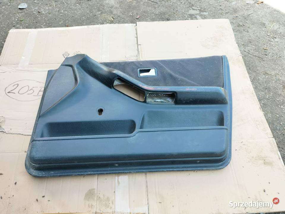 AUDI 80 B3 80B3 BOCZEK DRZWI PRAWY PRZÓD PRZEDNI Kamień-Kolonia
