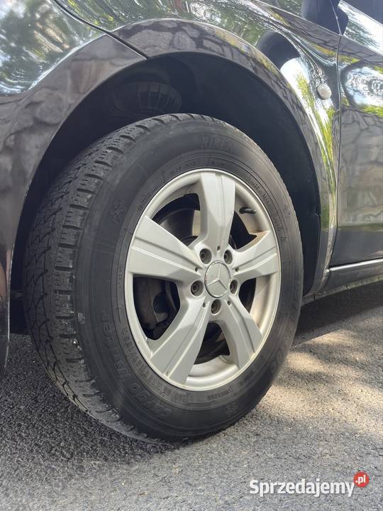 Mercedes Benz Vito 9 os nieuszkodzony Karpacz