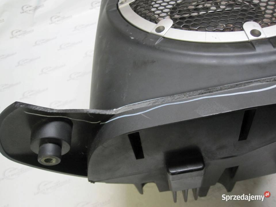 OUTLANDER II 07r głośnik SUBWOOFER 8720A012
