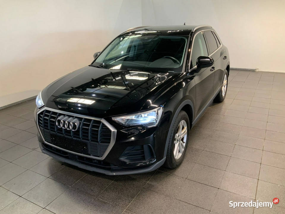 Audi Q3 Sportback I 20192025 Sadlno