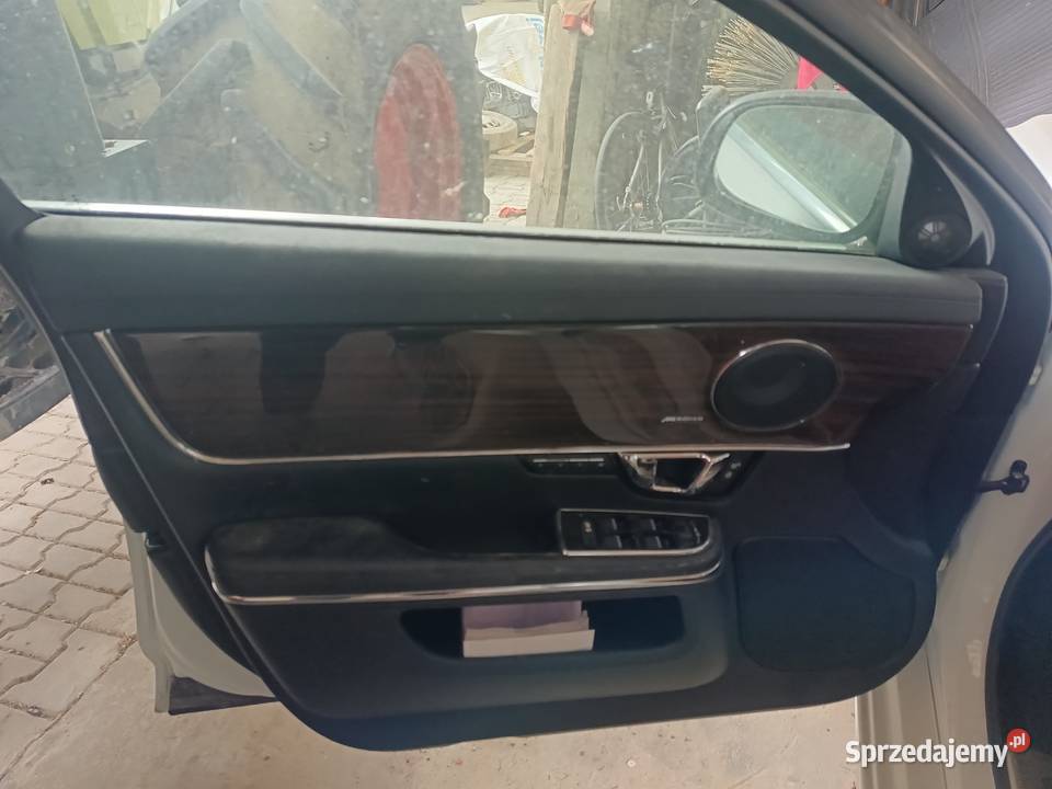Drzwi Jaguar xj 2019 Rok produkcji 2019 sprzedam