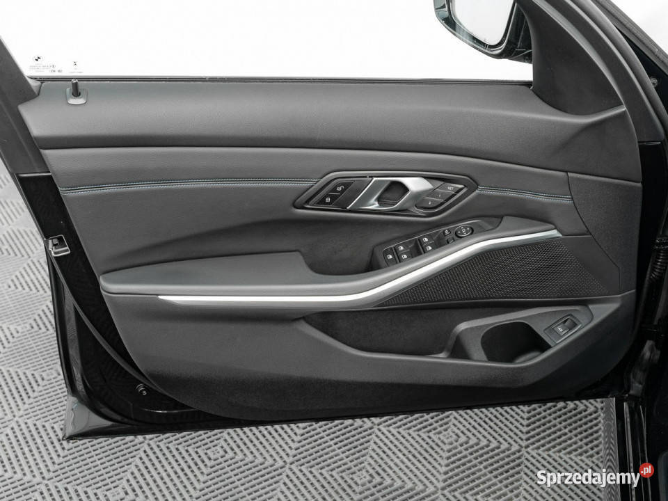 BMW 318 WD9423R318d mHEV M Sport Podgrzf Czpark pomorskie Gdańsk