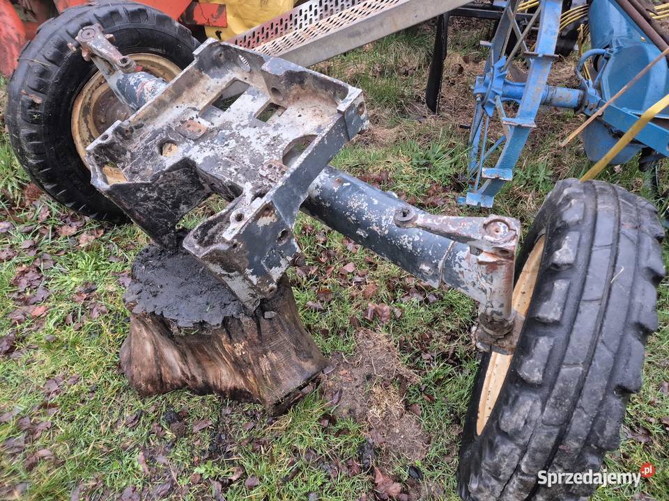 Przednia oś Ursus C330 kołyska koła zaczep małopolskie Bucze