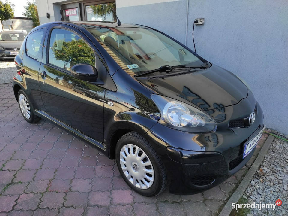 Toyota Aygo klimatyzacja el szyby Radio CDAUX śląskie Racibórz