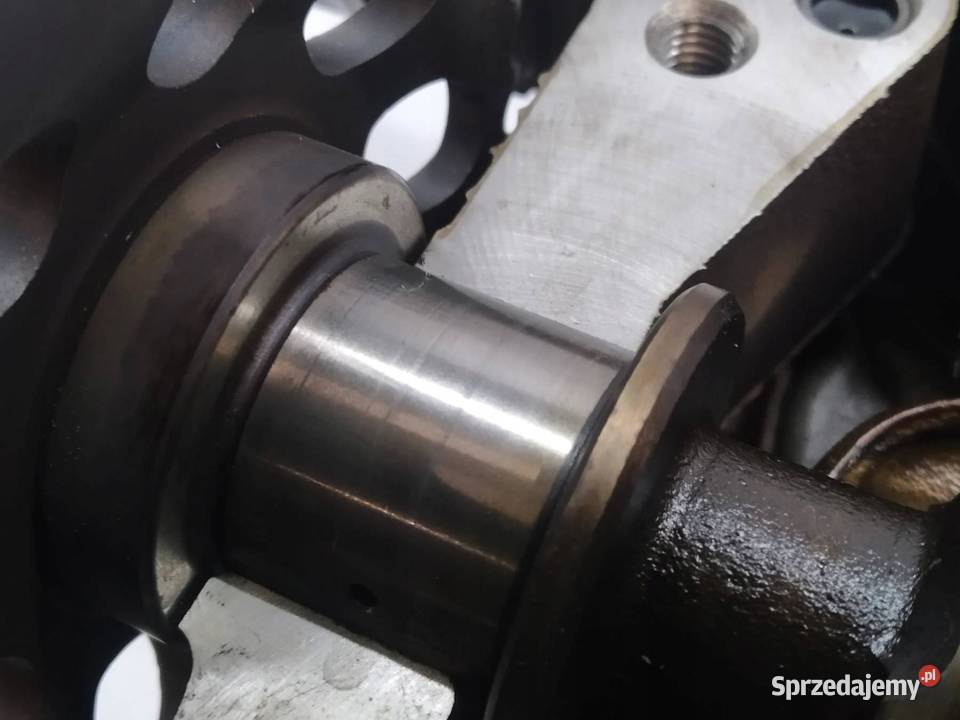 GŁOWICA KOMPLETNA 10 12V 1KR Toyota Yaris II Głowice cylindrów