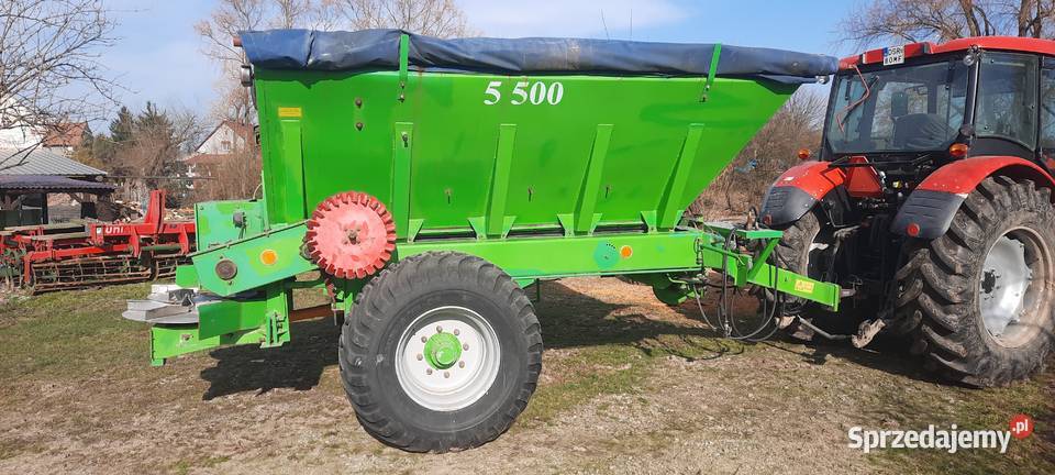 Rozsiewacz wapna unia rcw 5500 Ujazd Dolny