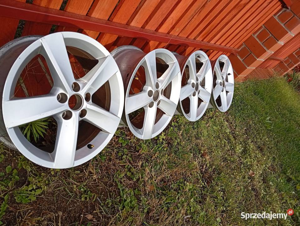 Alufelgi 7jx 16 5x100 et46 oryginał VW audi seat Średnica 16" Kałowice sprzedam
