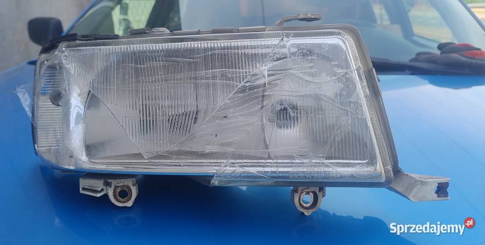 Audi 80 b4 coupe cabrio lampa zespolona prawa Sosnowiec