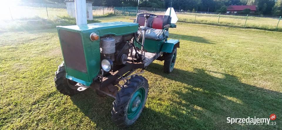 Traktor ciągnik Es 15 koni Esiok SAM małopolskie Wysoka sprzedam