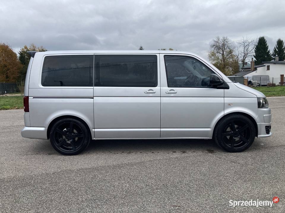 VW Transporter T5 9osobowy super stan i wygląd śląskie Kalej