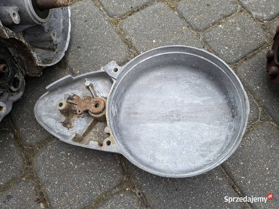 Kartery silnika WSK 125 plus pokrywa zaplonu Kartery Białaczów