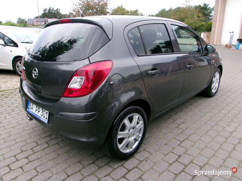 Opel Corsa 14 benzyna Klima Sprowadzona Rok produkcji 2011 Corsa