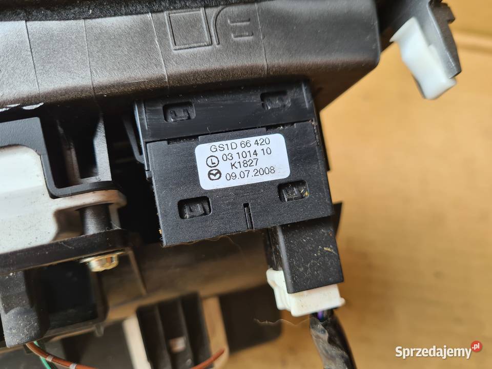 Mazda 6 GH ramka wybieraka panela ogrzewania