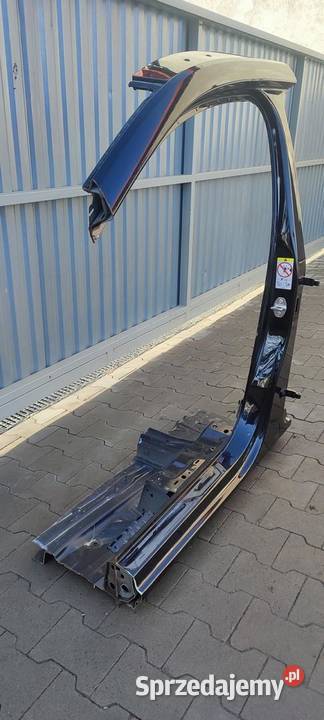 SKODA KAROQ SŁUPEK PRÓG LEWY LF9R osobowe dolnośląskie sprzedam