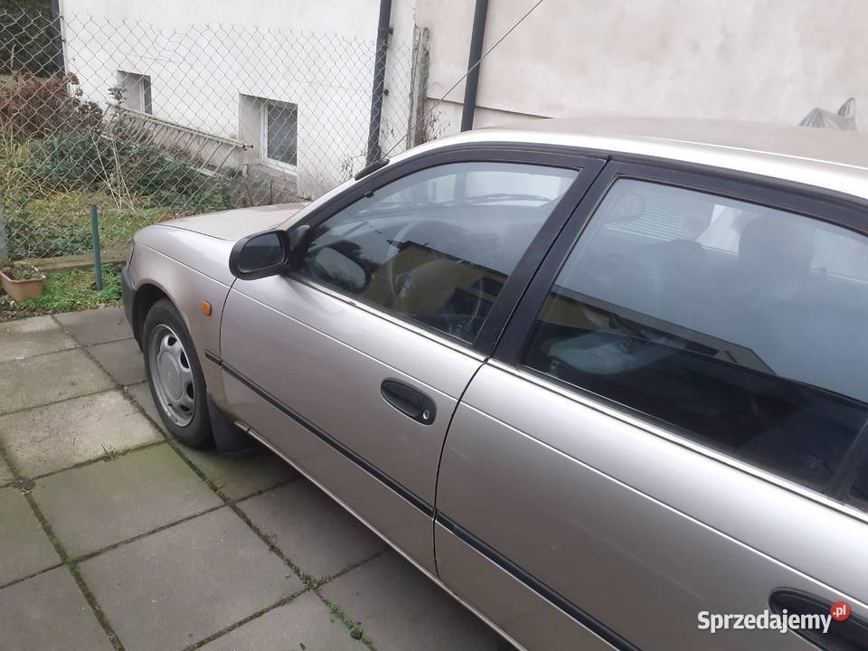 Toyota Corolla E10 95r 14 benzyna mazowieckie Warszawa