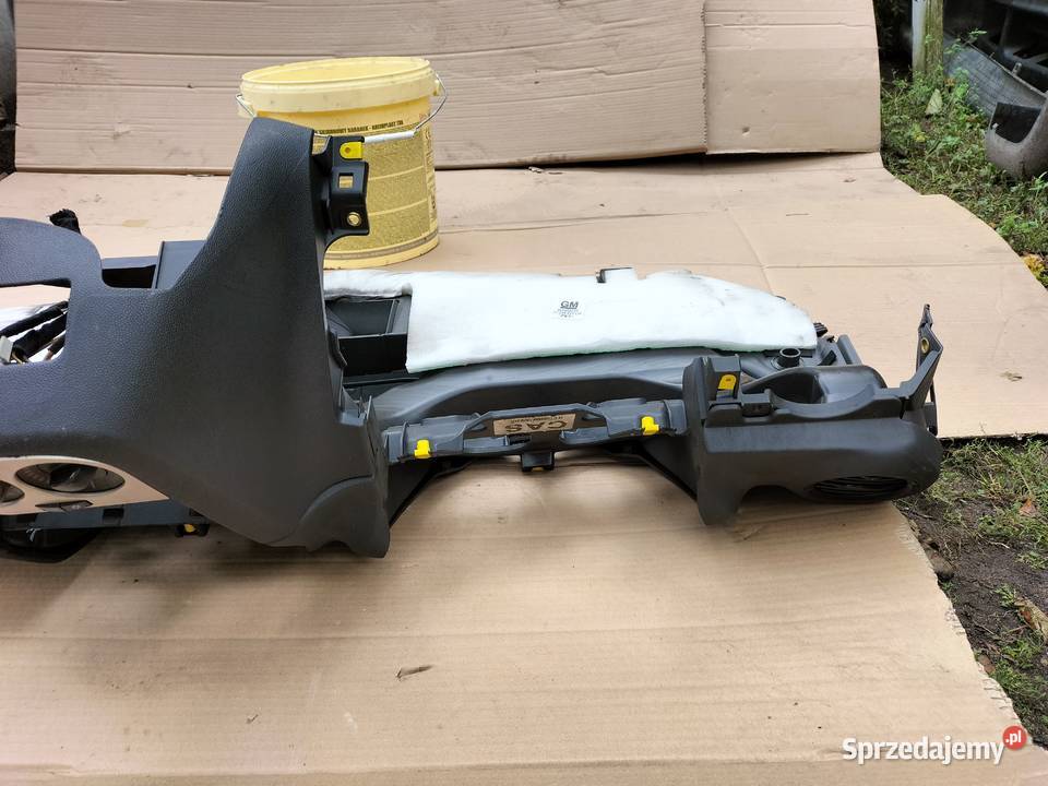OPEL CORSA D DESKA ROZDZIELCZA KONSOLA KOKPIT Kamień-Kolonia
