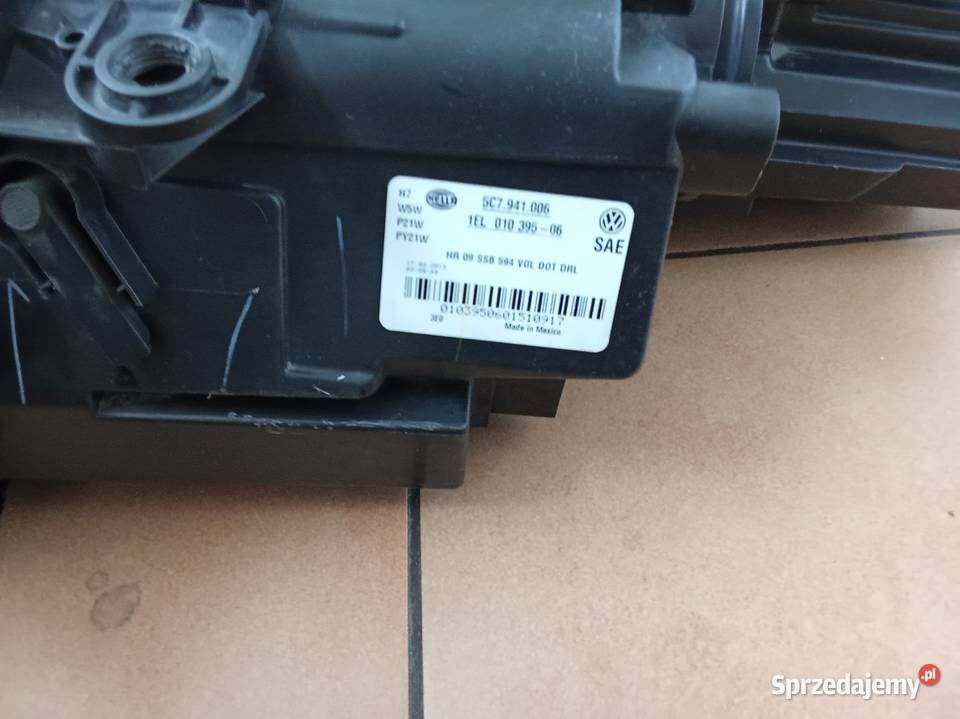 VW Jetta 5c7reflektory LP orginal hella dolnośląskie