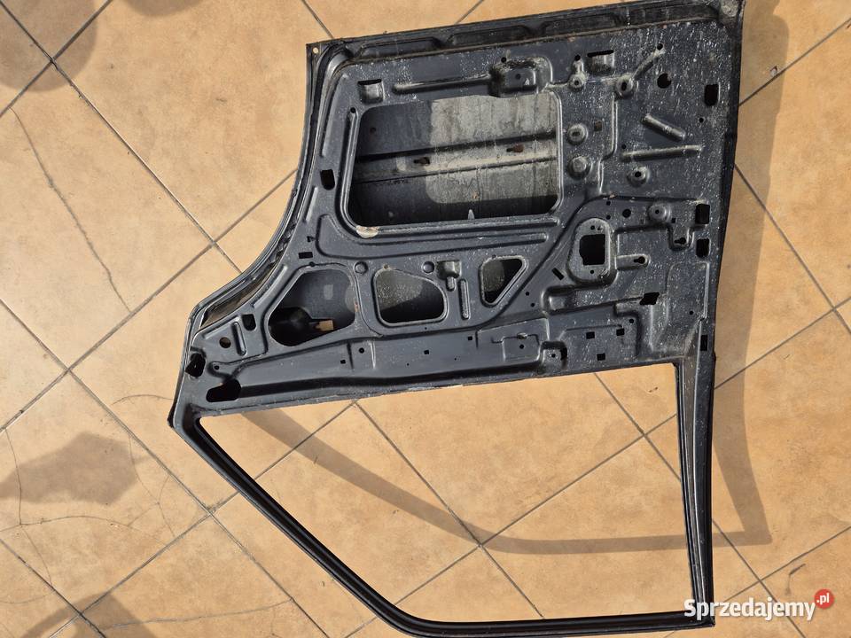 mercedes 124 drzwi tylne NOWE tył prawy prawe Białystok