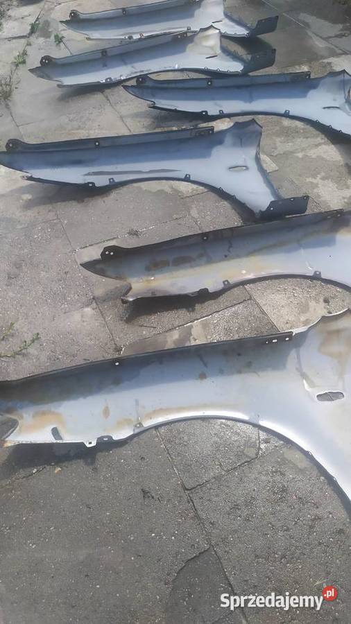 Mazda 626 1997 1998 2001 błotnik prawy oryginał Wrocław