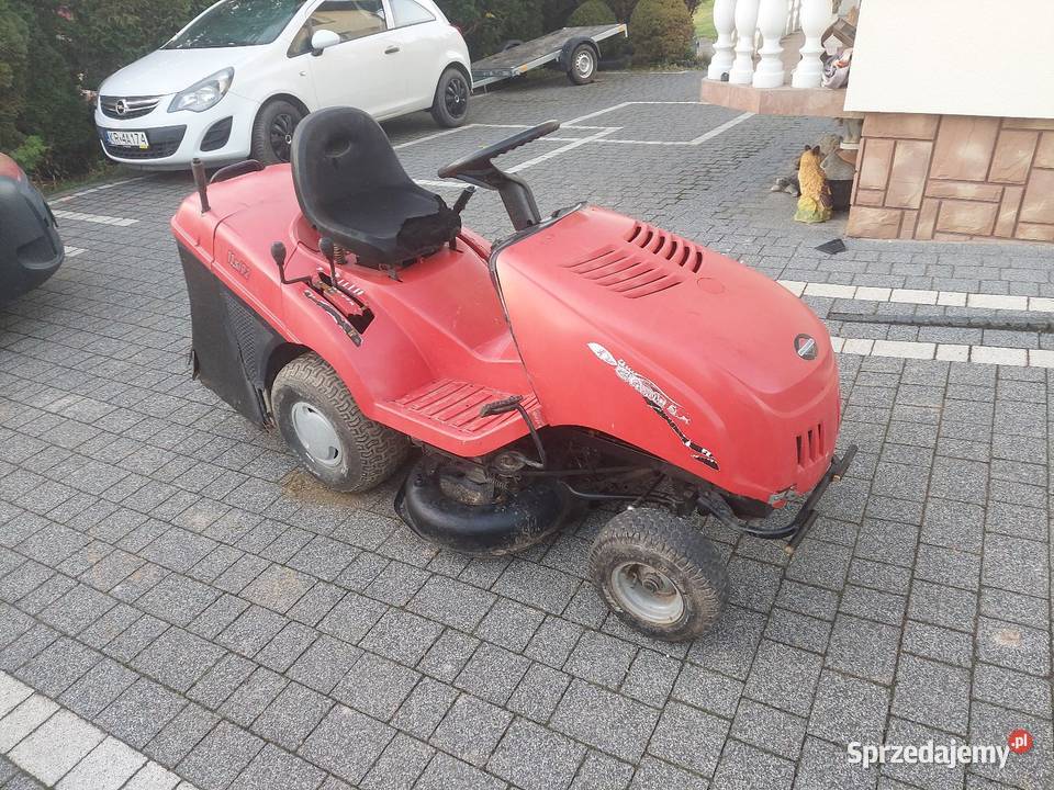 Traktorek kosiarka pompa oleju Castel Garden 13 Blizne