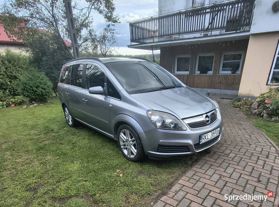 Opel Zafira b 16 benzyna LPG nieuszkodzony Raniżów