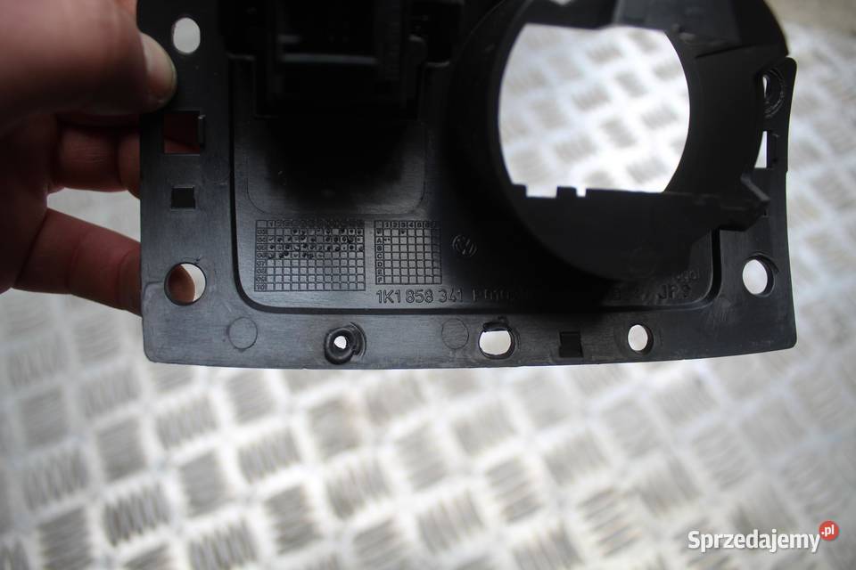 OSŁONA PRZEŁĄCZNIKA ŚWIATEŁ VW GOLF V 1K1858341 osobowe sprzedam