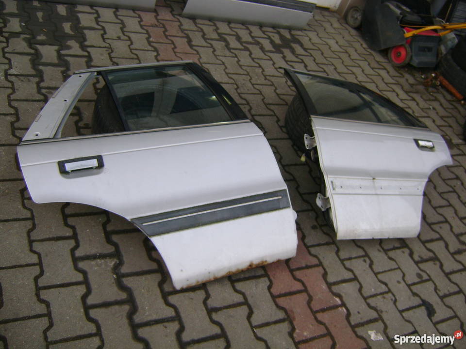 LANCER IV 98r DRZWI KLAPA SZYBA pomorskie Nowy Dwór Gdański
