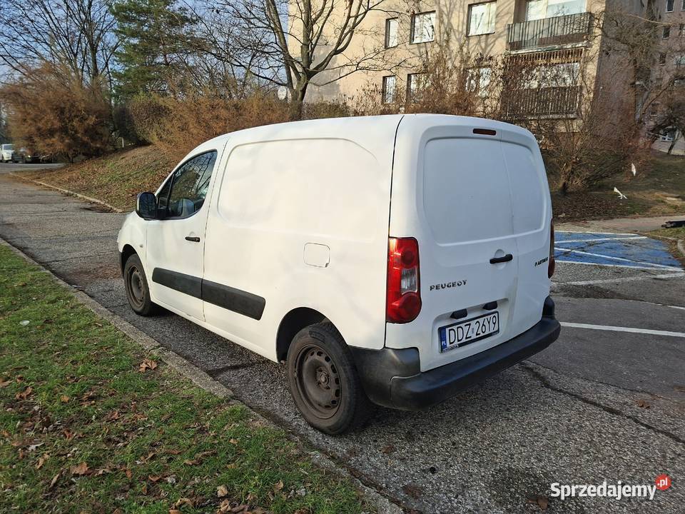 Peugeot Partner 2012 16 HDi 90 nieuszkodzony Warszawa