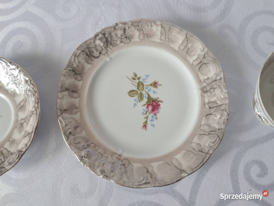 Filiżanka z kompletem trio Wawel porcelana PRL Porcelana i szkło Strzelce Krajeńskie sprzedam