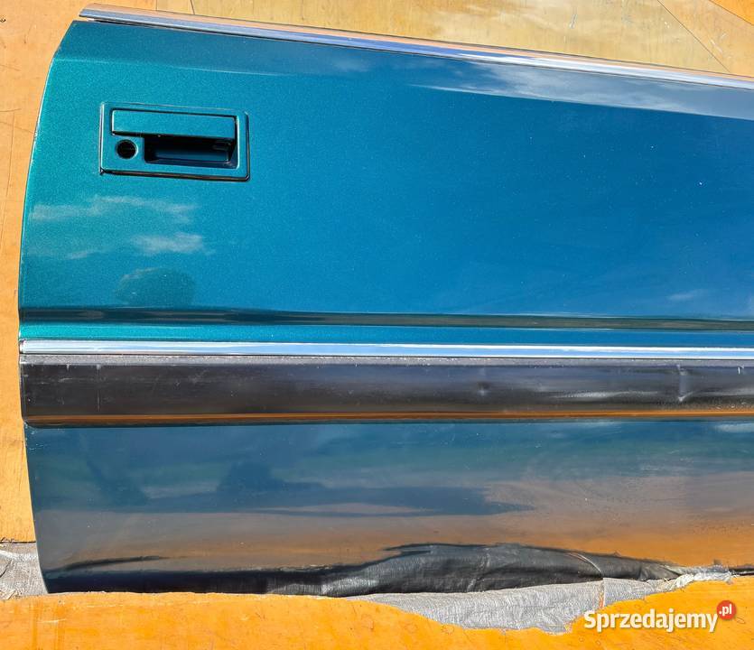 CHRYSLER LE BARON CABRIO DRZWI KOMPLETNE PRAWE mazowieckie Radom