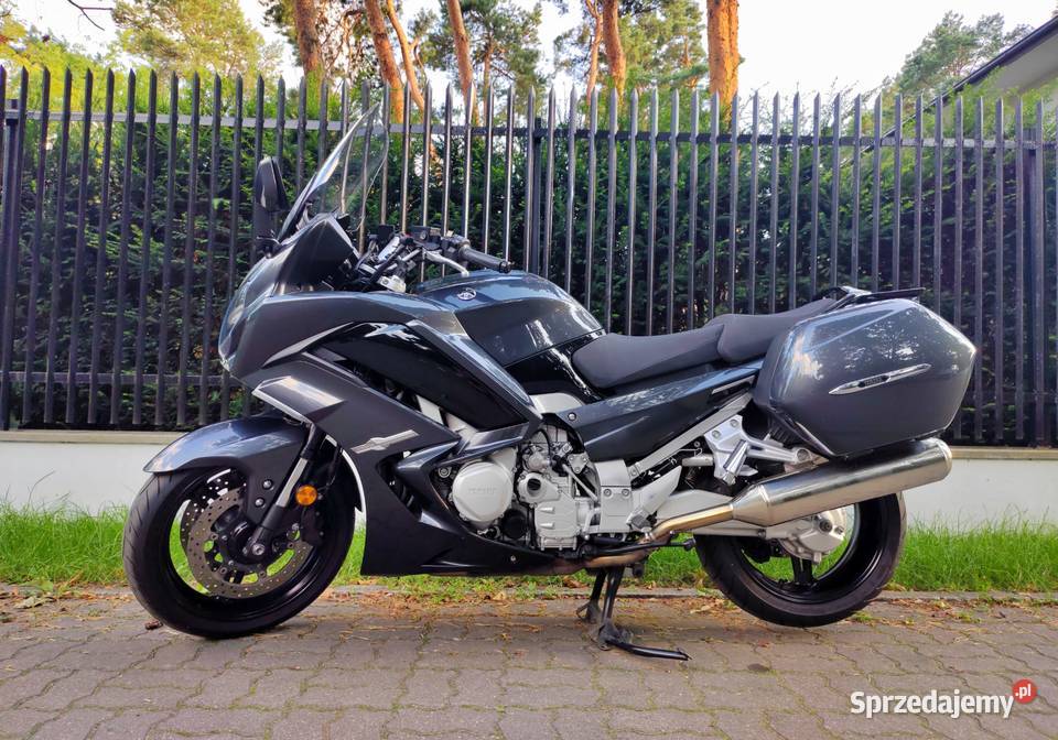 Yamaha FJR 1300 2018 6 biegów LED ABS 3 kufry Warszawa sprzedam