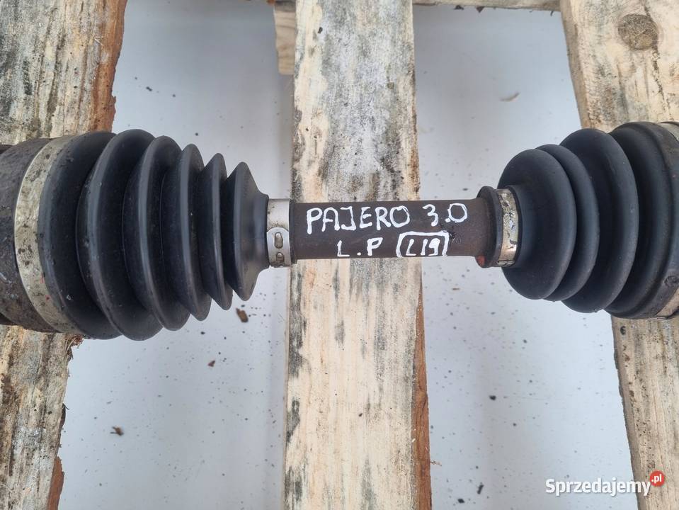 PÓŁOŚ Mitsubishi Pajero III 30 V6 LEWA TYLNA Chełm