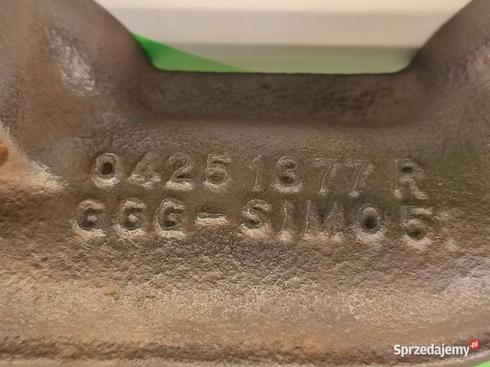 Kolektor wydechowy Deutz BF4M2012C 04251377R sprzedam