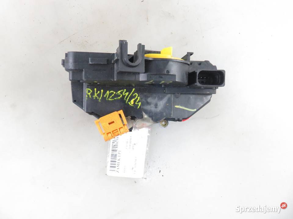 ZAMEK LEWY PRZEDNI OPEL ZAFIRA C 6 PIN