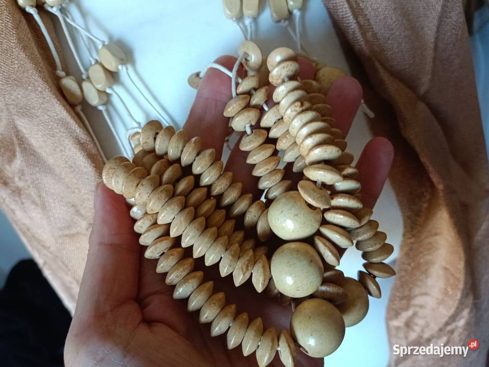 Drewniane długie okazałe korale Białystok